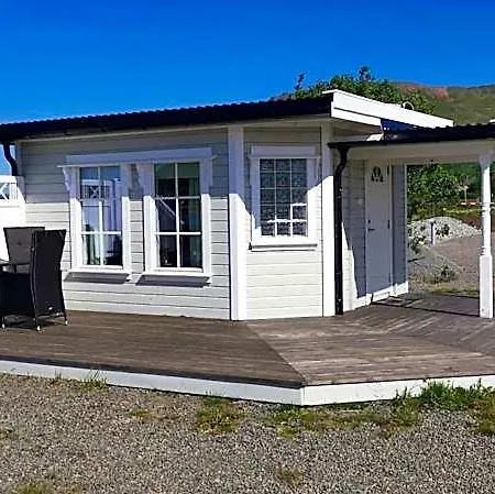 Oppmyre * Myre (Nordland)